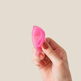 月経カップの折りたたみ方